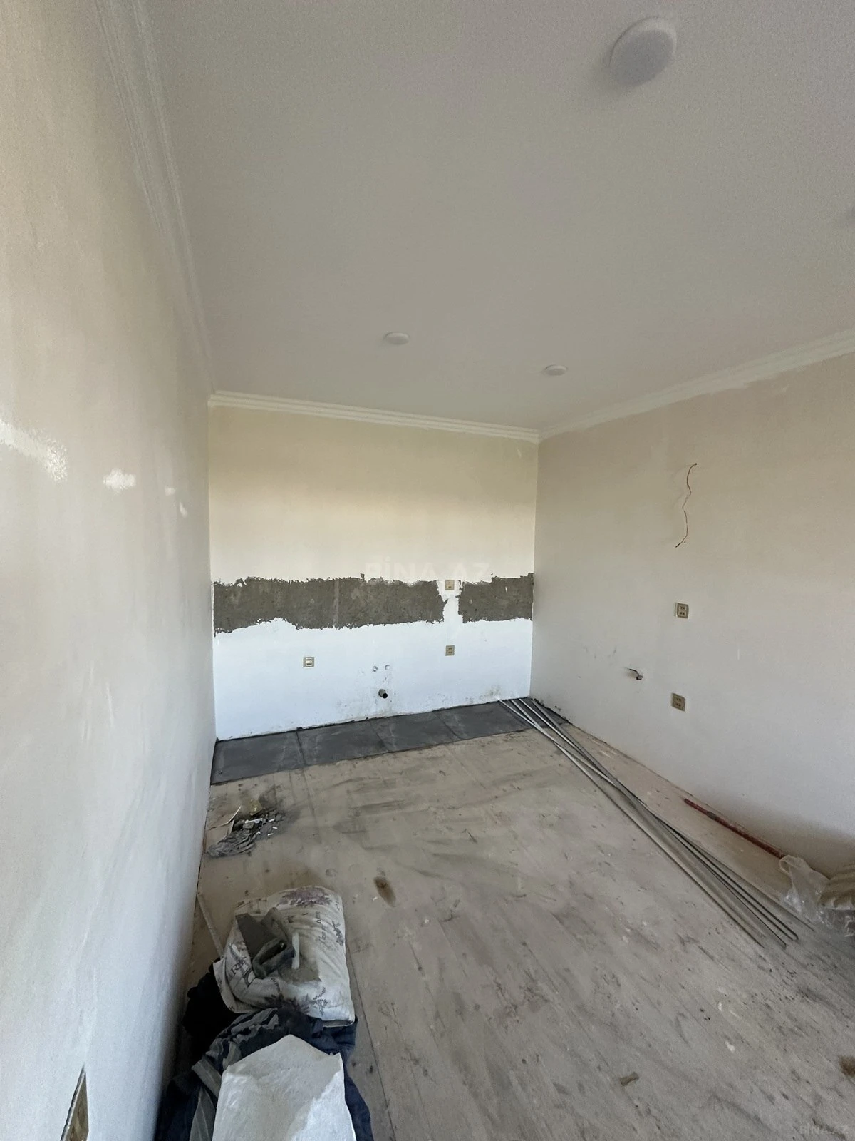 Satılır 4 otaqlı həyət evi 130 m²