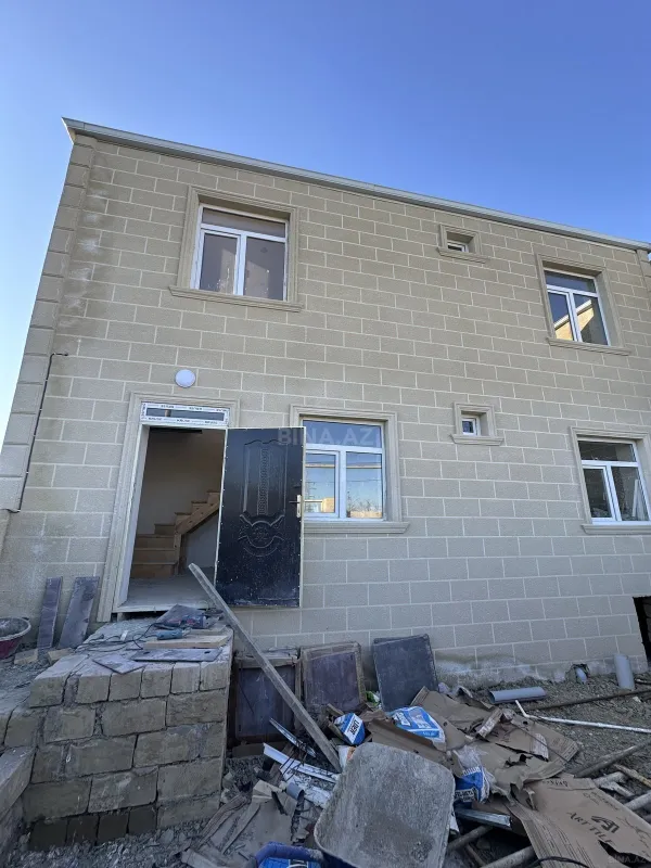 Satılır 4 otaqlı həyət evi 130 m²