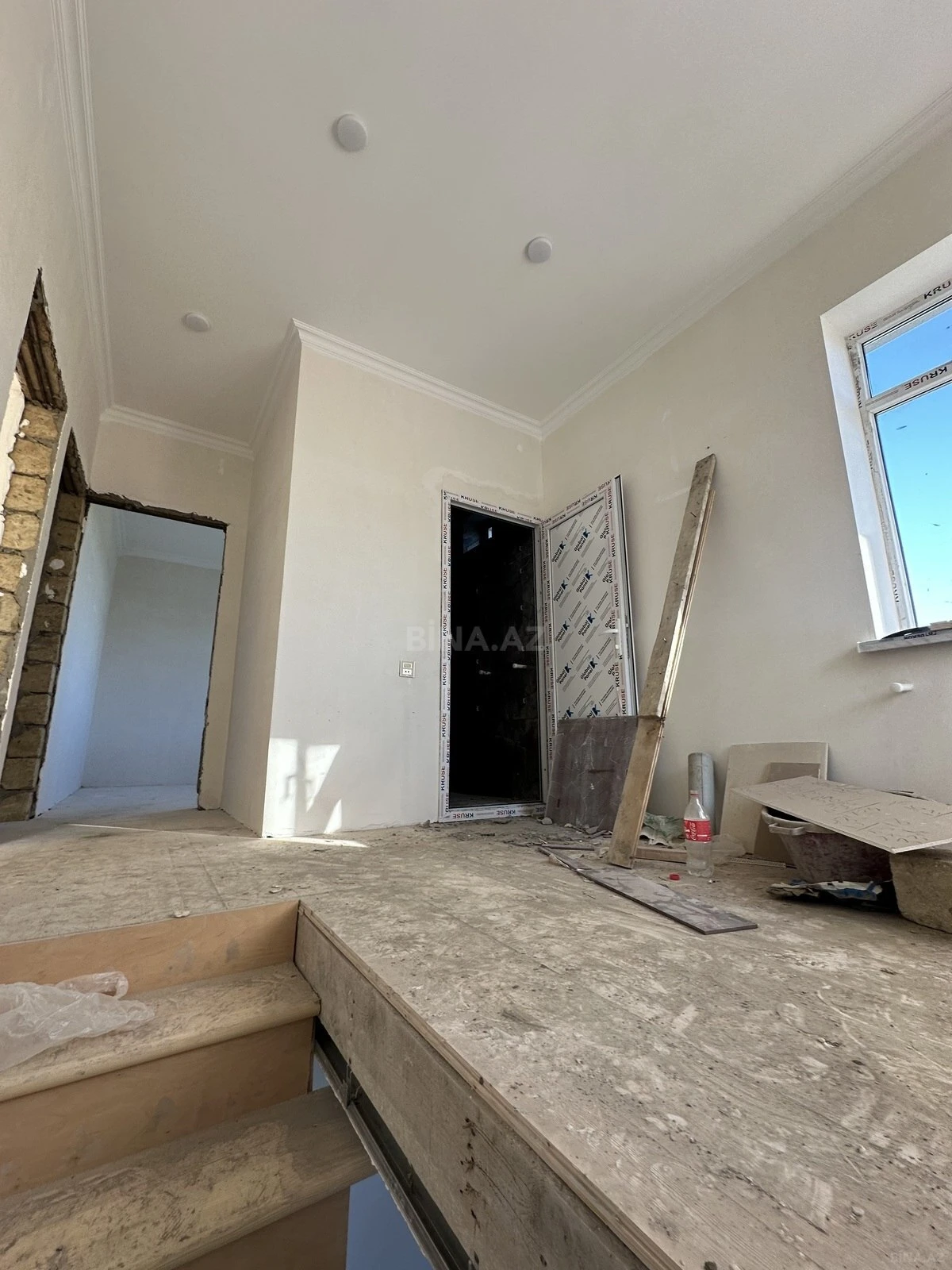 Satılır 4 otaqlı həyət evi 130 m²