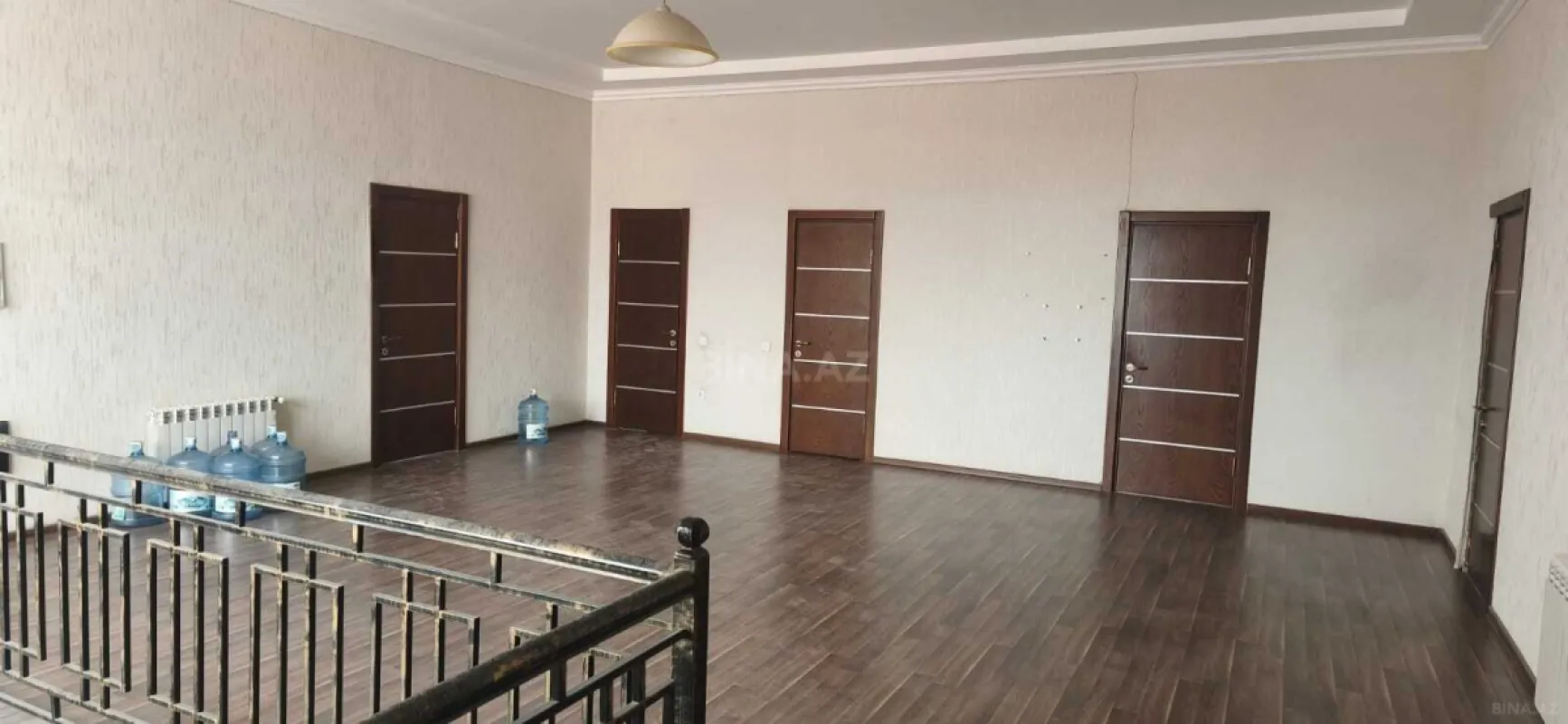 Satılır obyekt 3700 m²