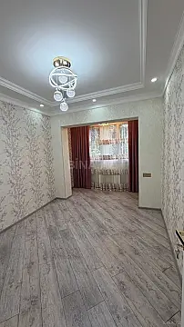 Satılır 3 otaqlı mənzil 60 m²