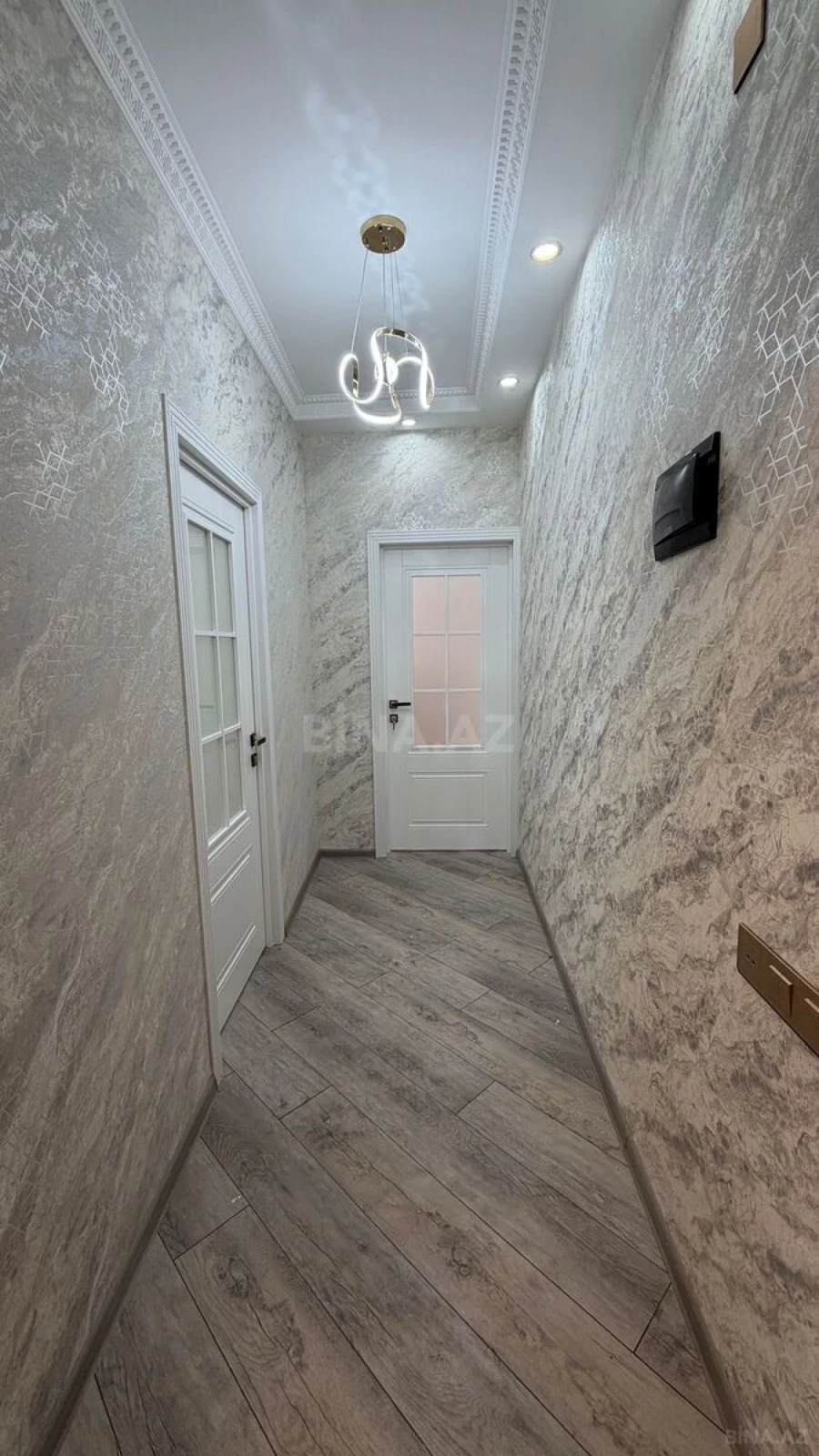 Satılır 3 otaqlı mənzil 60 m²