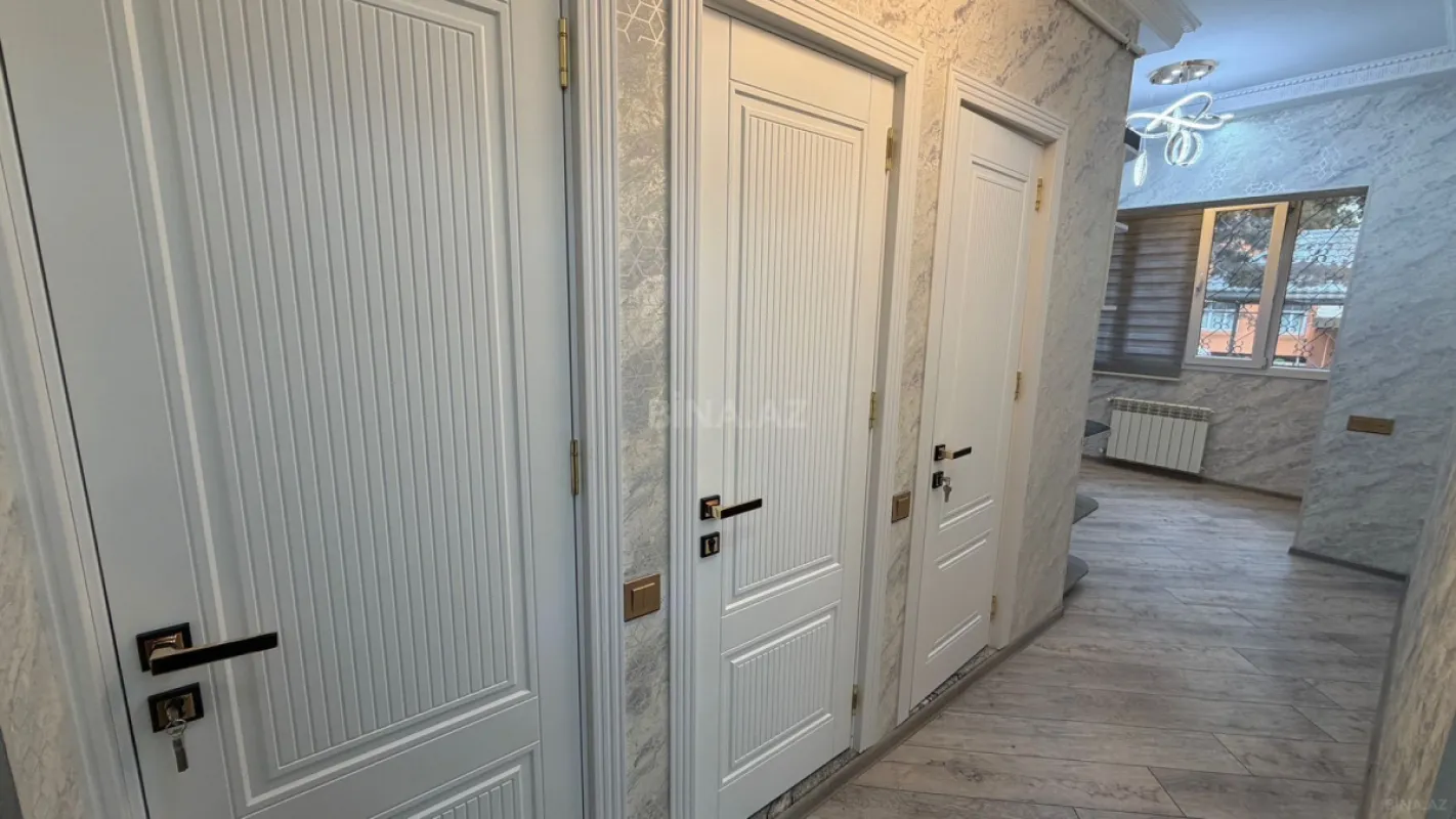 Satılır 3 otaqlı mənzil 60 m²