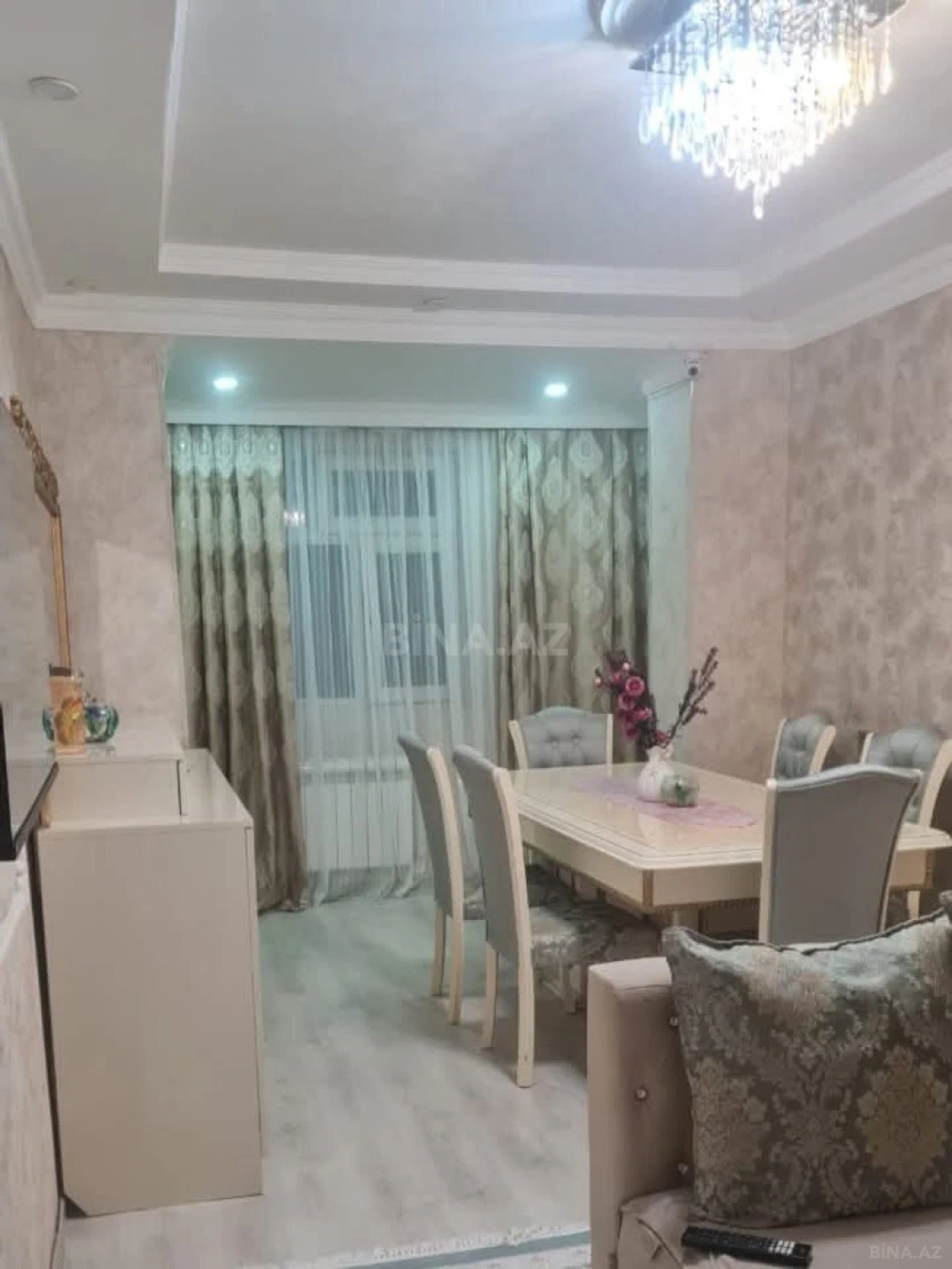 Satılır 3 otaqlı mənzil 80 m²
