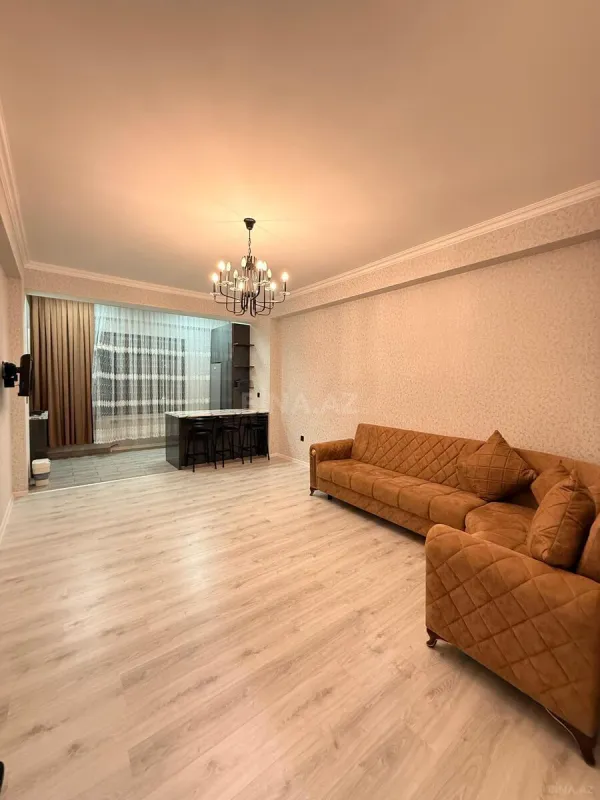 Kirayə verilir 2 otaqlı mənzil 70 m²