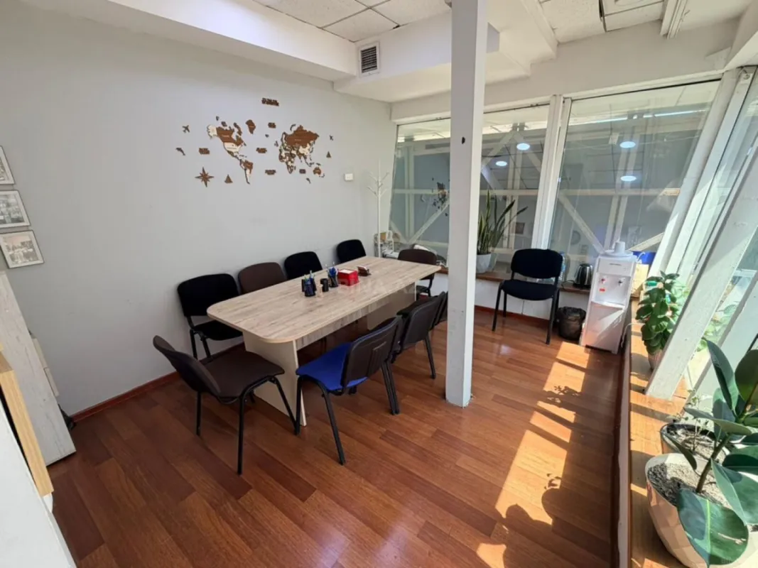 Kirayə verilir obyekt 13 m²