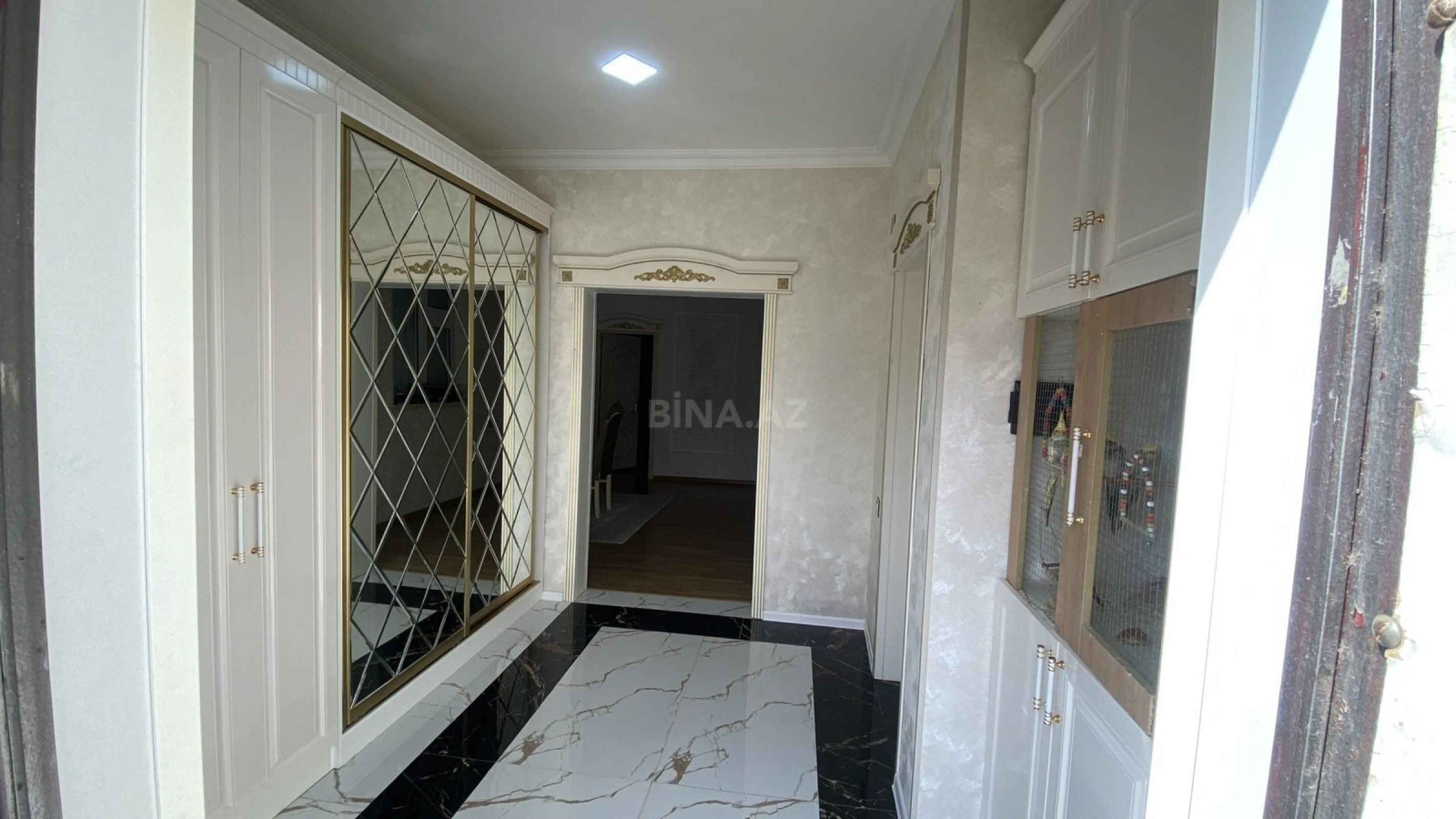 Satılır 4 otaqlı həyət evi 132 m²