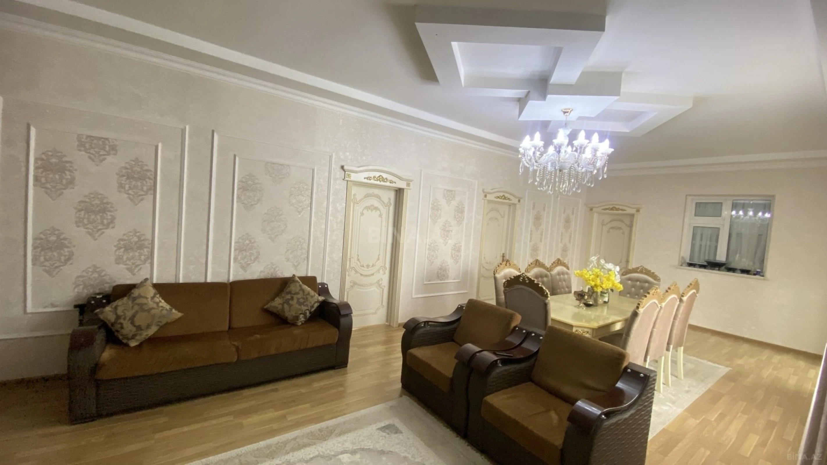 Satılır 4 otaqlı həyət evi 132 m²