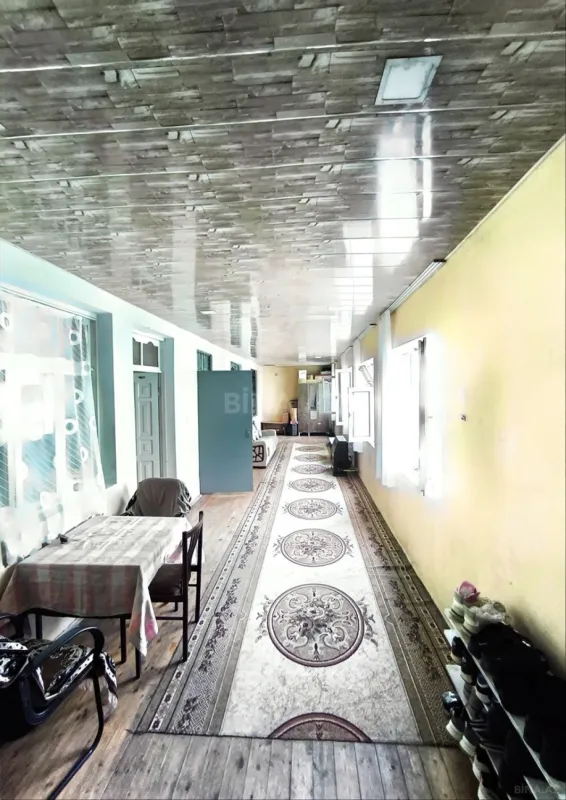 Satılır 5 otaqlı həyət evi 200 m²