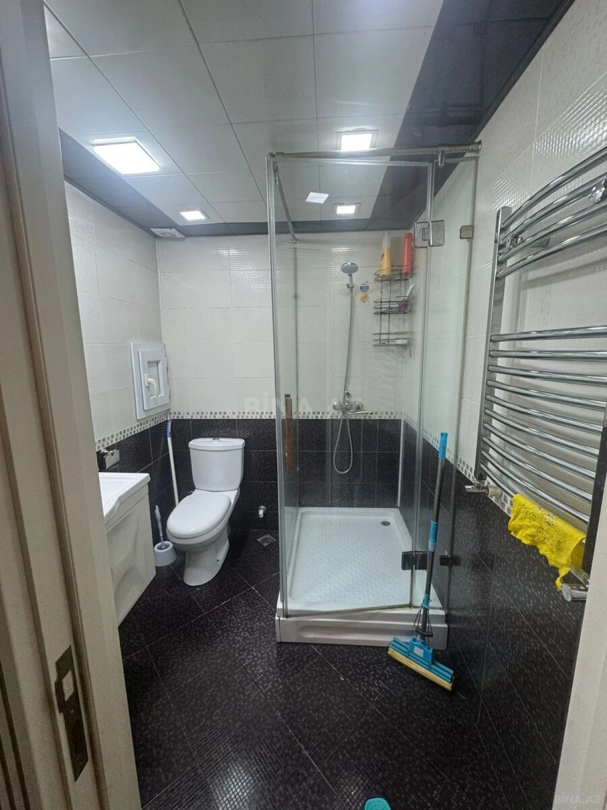 Satılır 3 otaqlı mənzil 82 m²