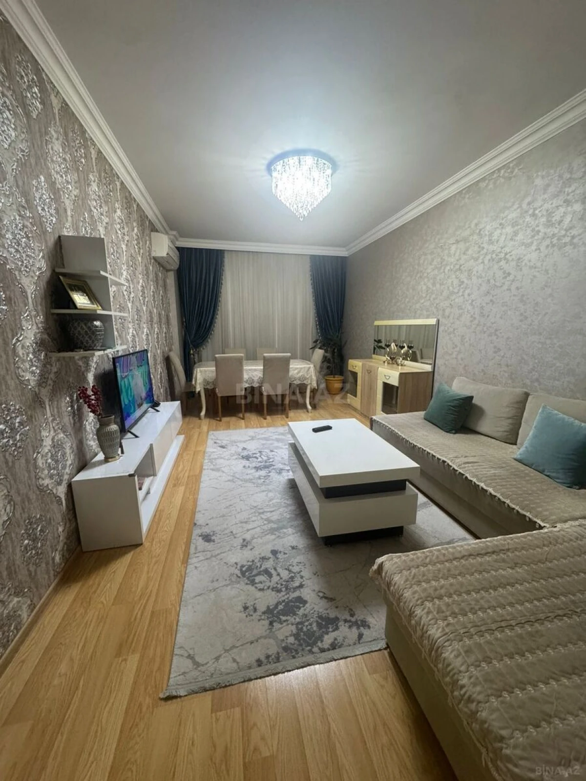 Satılır 3 otaqlı mənzil 82 m²