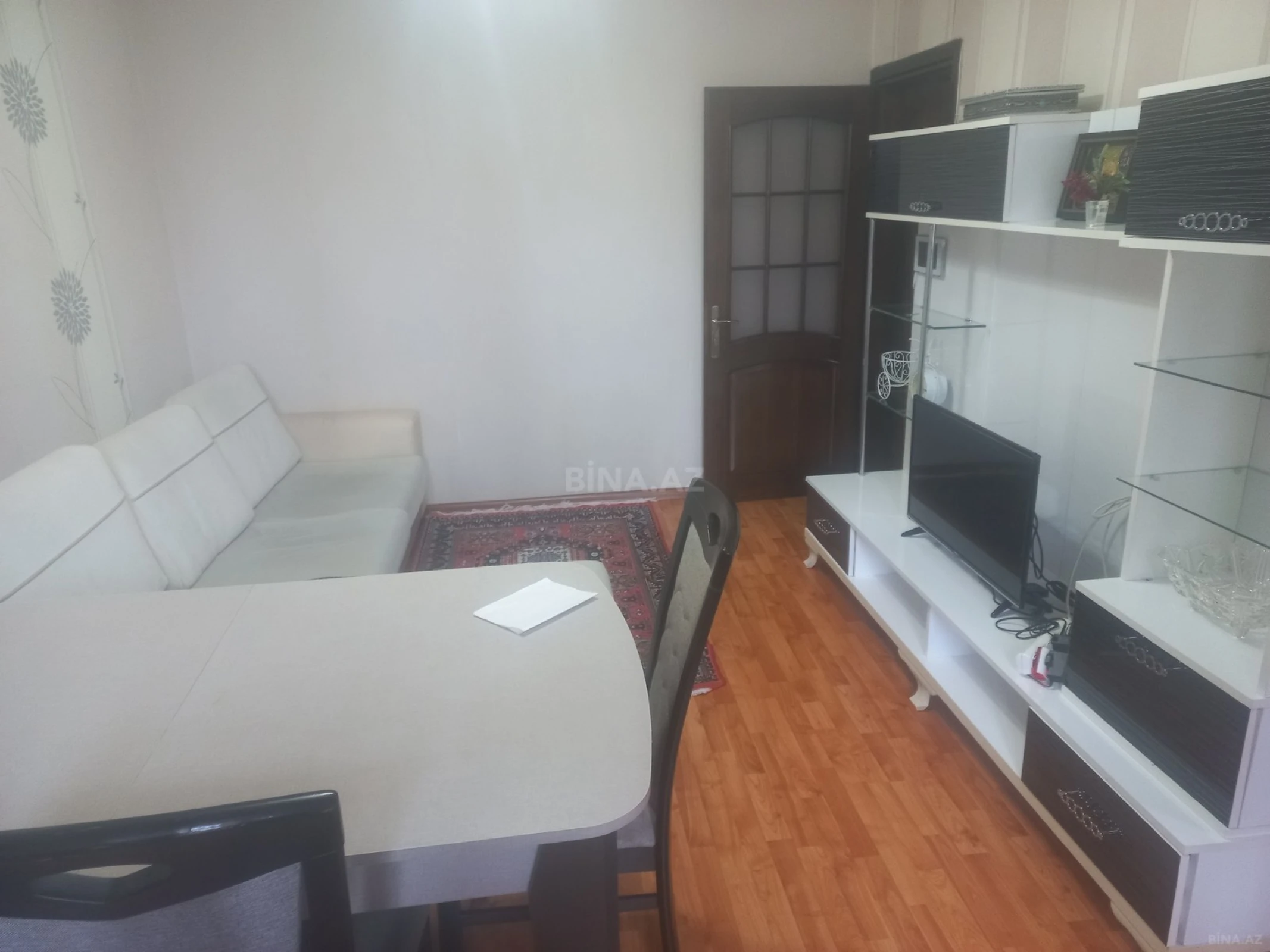 Kirayə verilir 3 otaqlı mənzil 50 m²