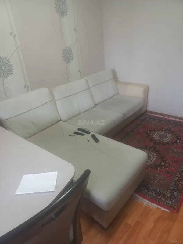 Kirayə verilir 3 otaqlı mənzil 50 m²