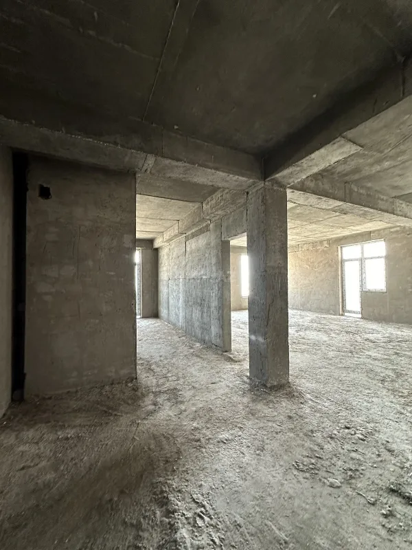 Satılır 3 otaqlı mənzil 111 m²