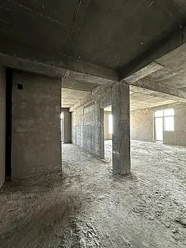 Satılır 3 otaqlı mənzil 111 m²