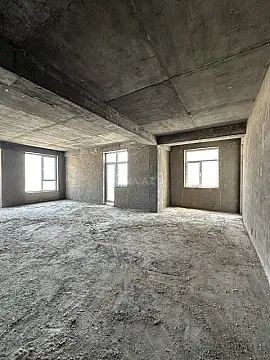 Satılır 3 otaqlı mənzil 111 m²