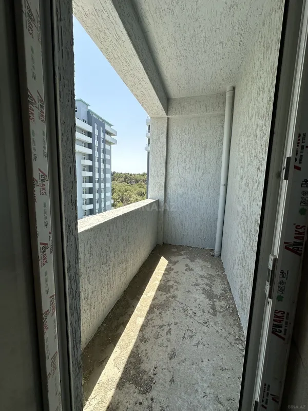 Satılır 3 otaqlı mənzil 111 m²