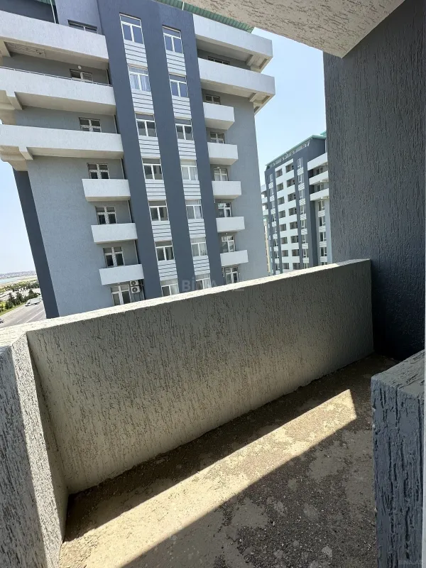 Satılır 3 otaqlı mənzil 111 m²