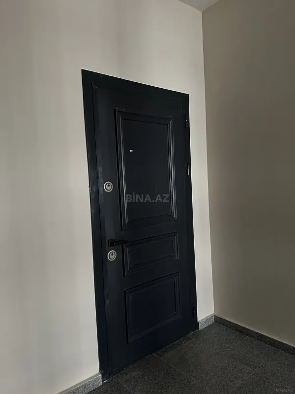 Satılır 3 otaqlı mənzil 111 m²