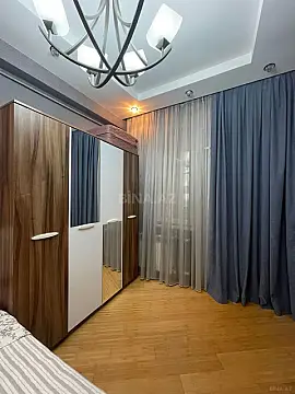 Kirayə verilir 3 otaqlı mənzil 120 m²