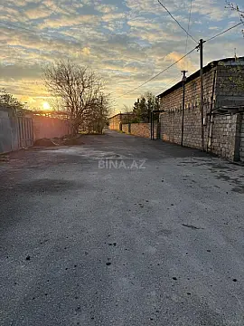 Satılır 8 otaqlı həyət evi 288 m²