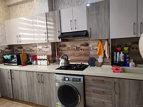 Satılır 2 otaqlı mənzil 70 m²