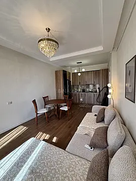 Kirayə verilir 2 otaqlı mənzil 48 m²