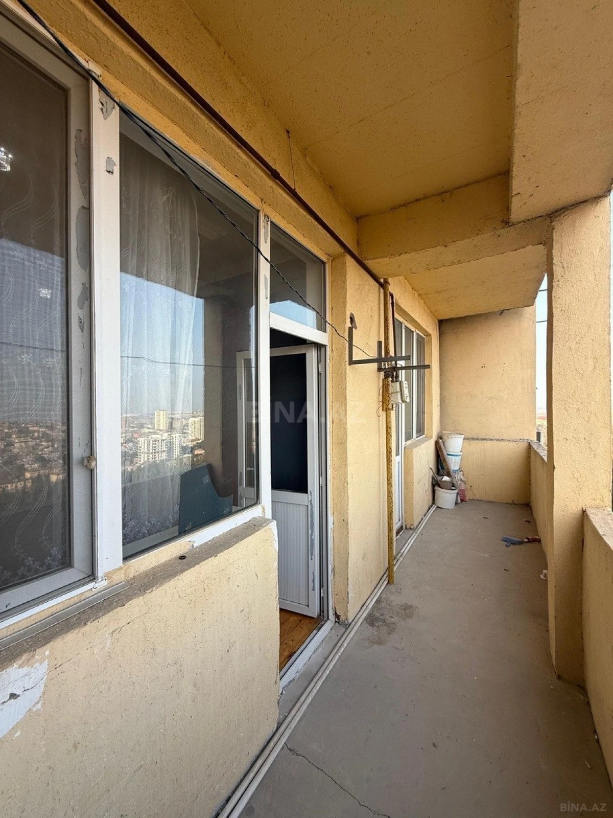 Satılır 2 otaqlı mənzil 73 m²