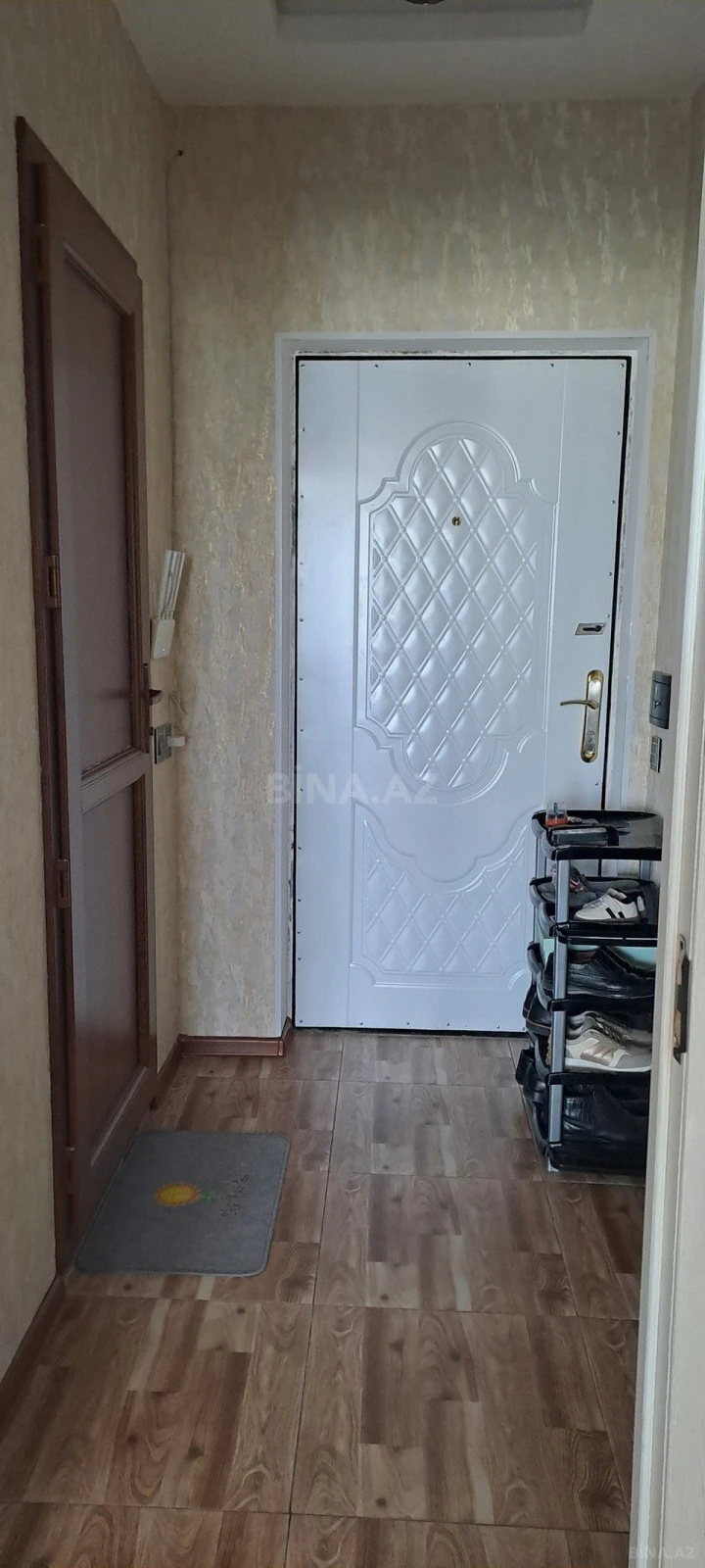 Satılır 2 otaqlı mənzil 56.7 m²