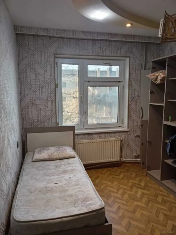 Satılır 4 otaqlı mənzil 90 m²