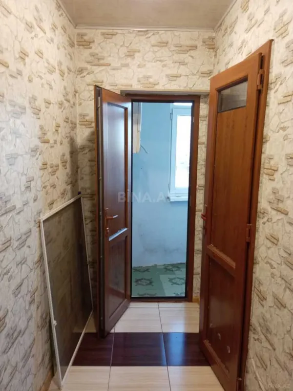 Satılır 4 otaqlı mənzil 90 m²