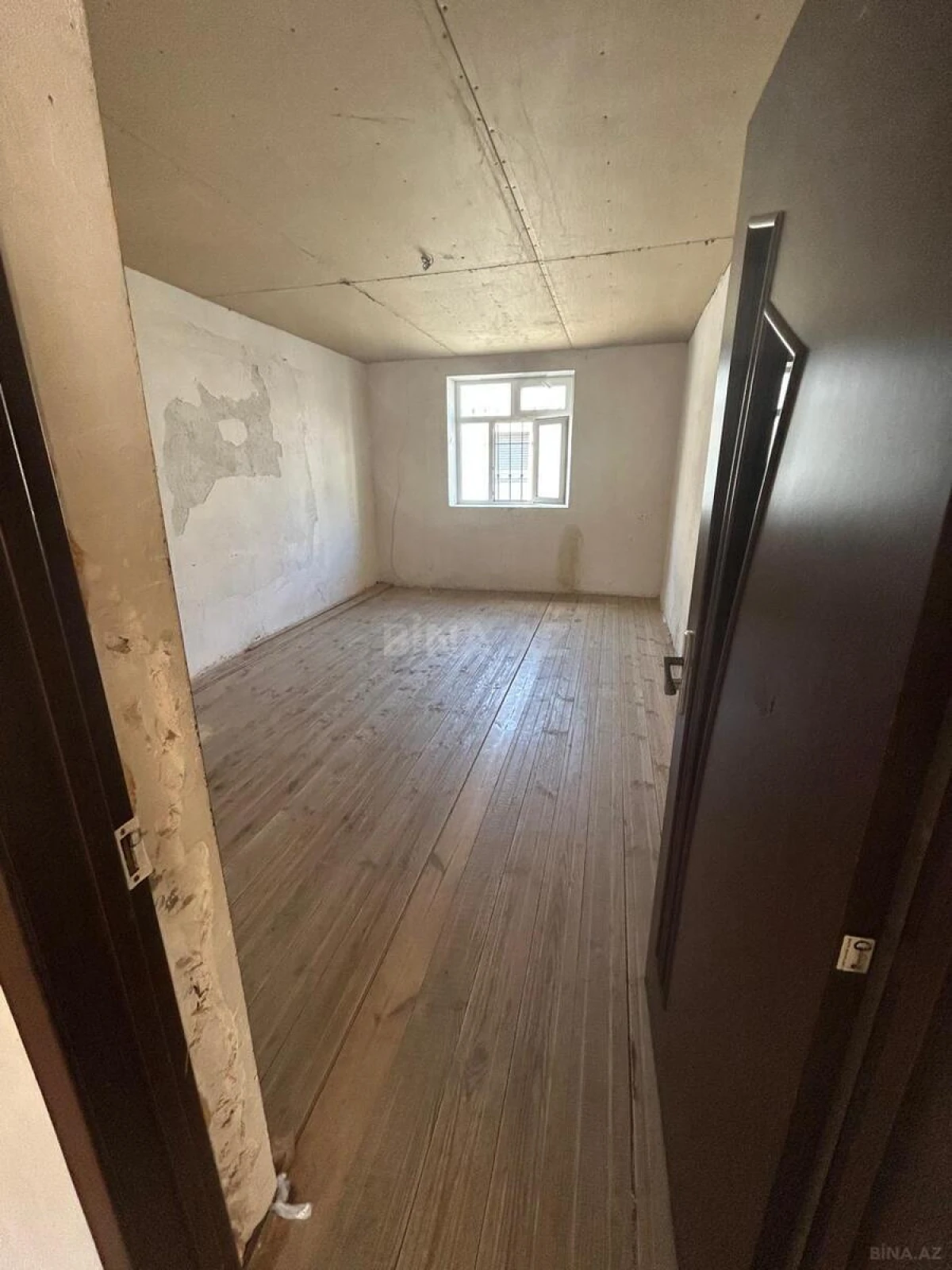 Satılır 5 otaqlı həyət evi 154 m²