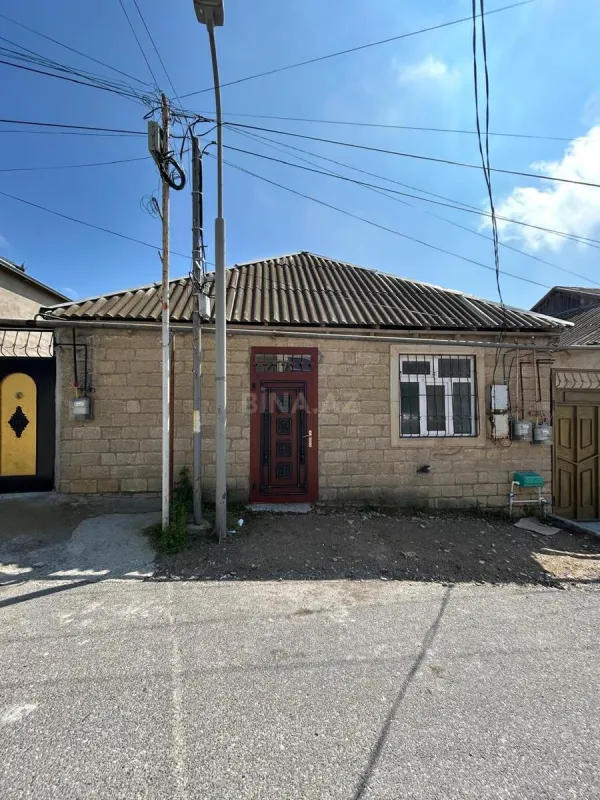 Satılır 5 otaqlı həyət evi 154 m²