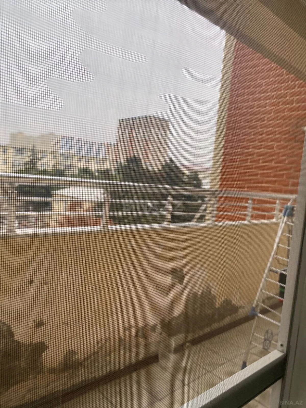 Satılır 3 otaqlı mənzil 100 m²