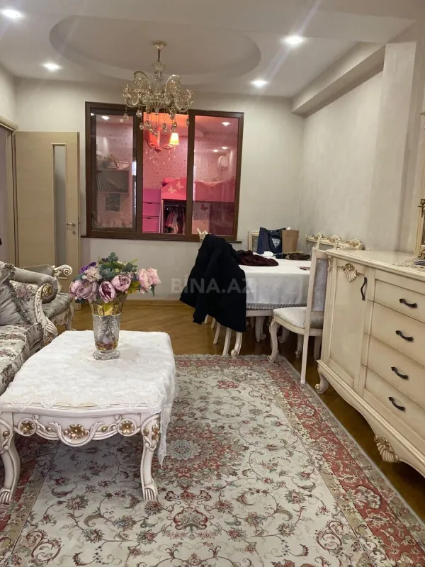 Satılır 3 otaqlı mənzil 100 m²