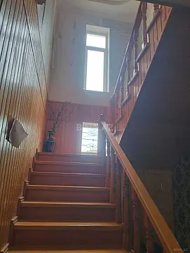 Satılır 6 otaqlı həyət evi 300 m²