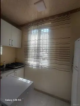 Kirayə verilir 2 otaqlı mənzil 40 m²