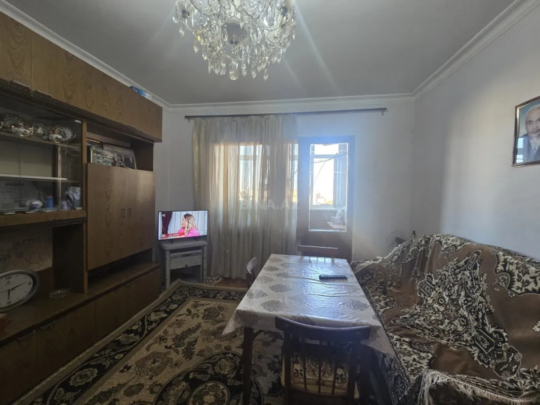 Satılır 3 otaqlı mənzil 74 m²