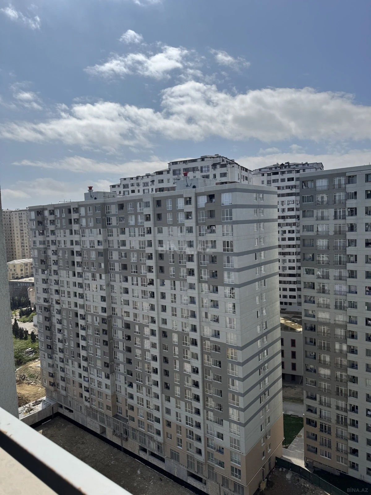Satılır 2 otaqlı mənzil 47.2 m²