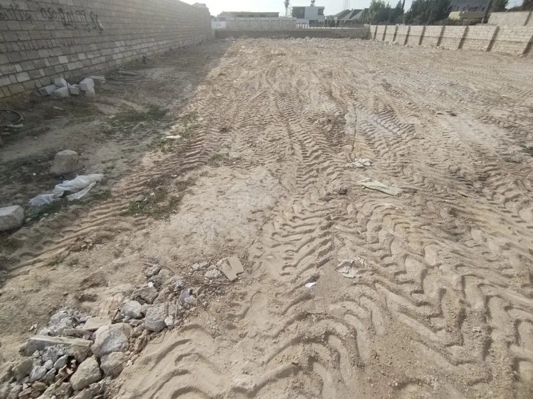 Satılır torpaq sahəsi 12 m²