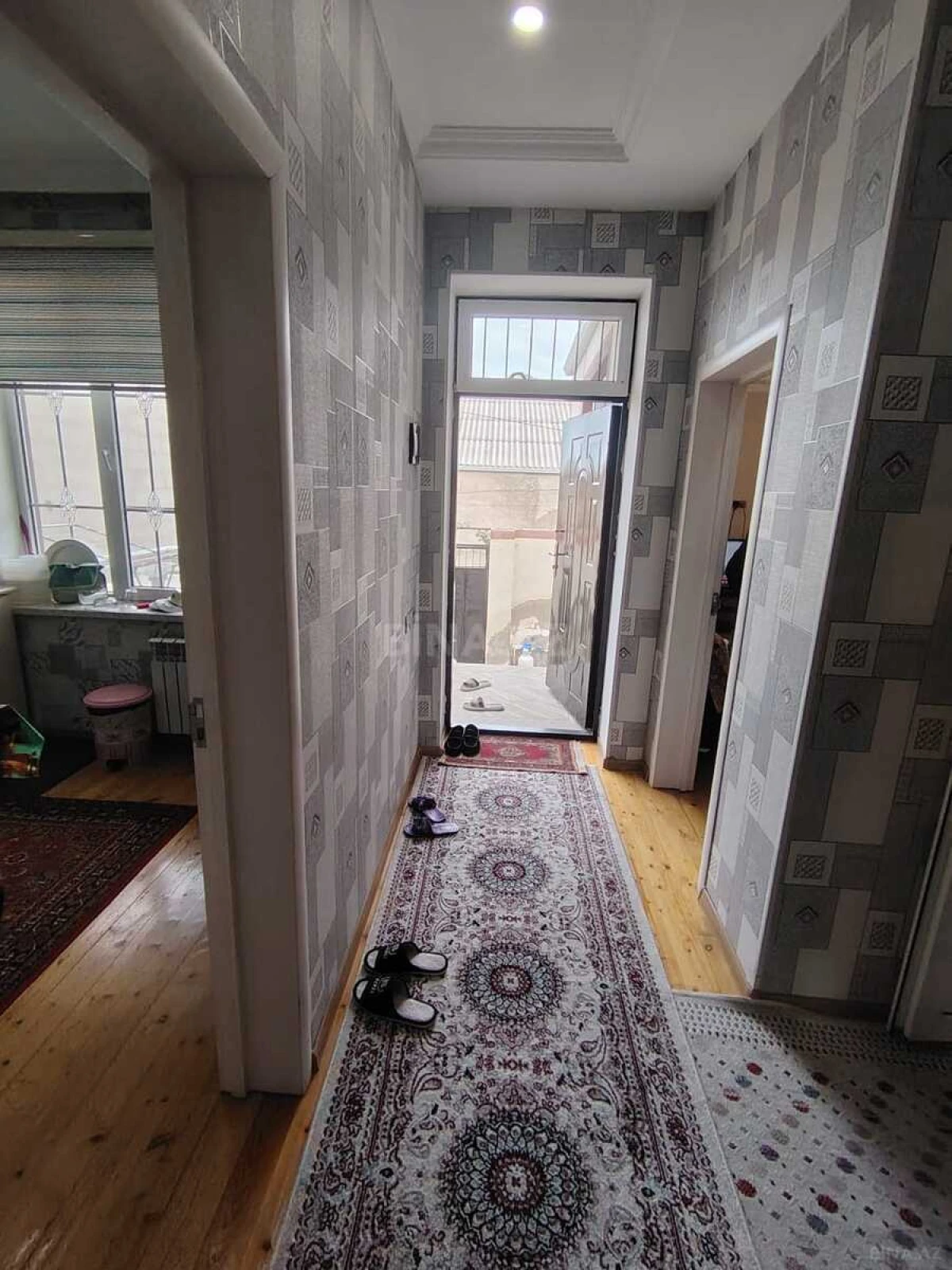 Satılır 3 otaqlı həyət evi 100 m²