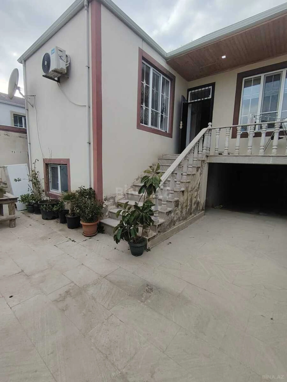 Satılır 3 otaqlı həyət evi 100 m²