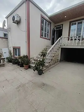 Satılır 3 otaqlı həyət evi 100 m²