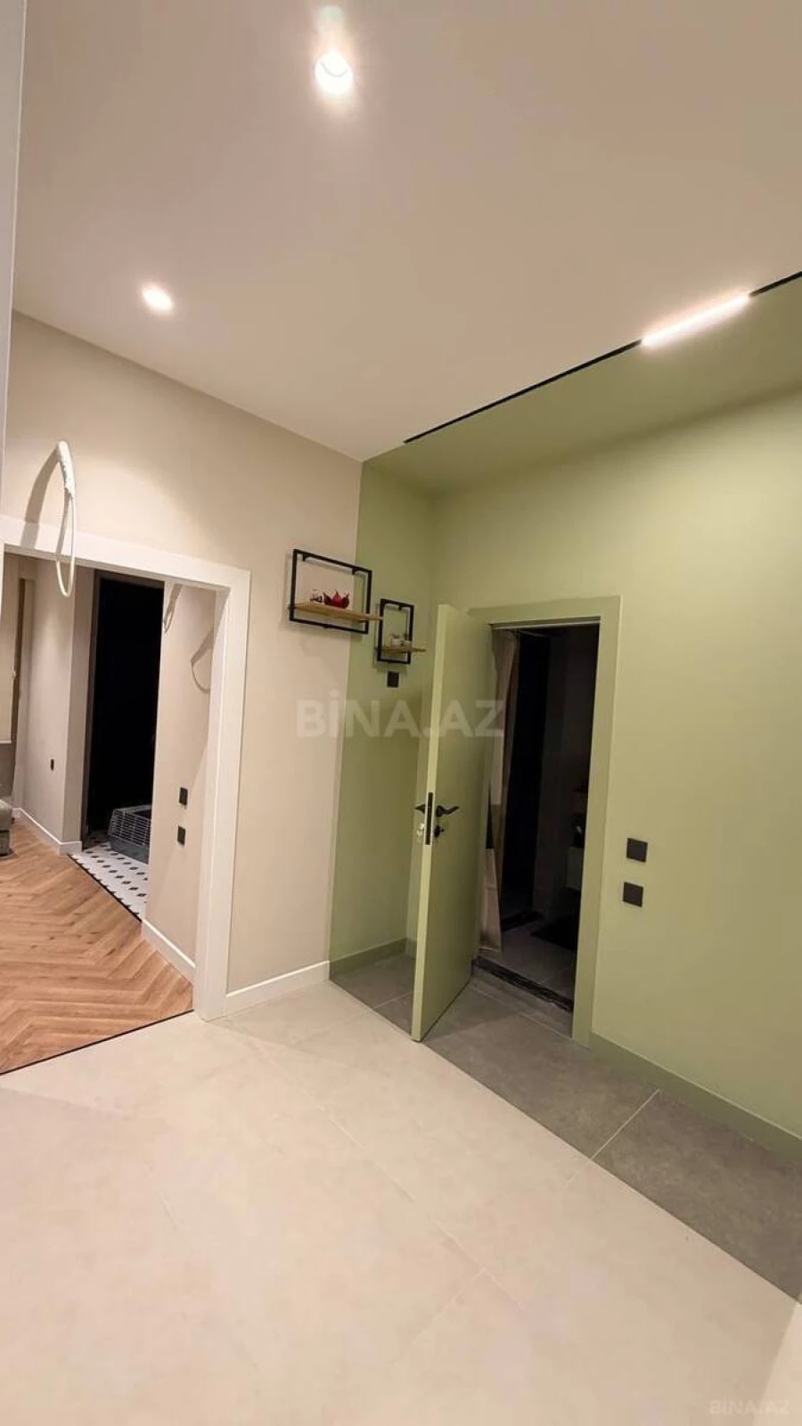 Satılır 3 otaqlı mənzil 95 m²