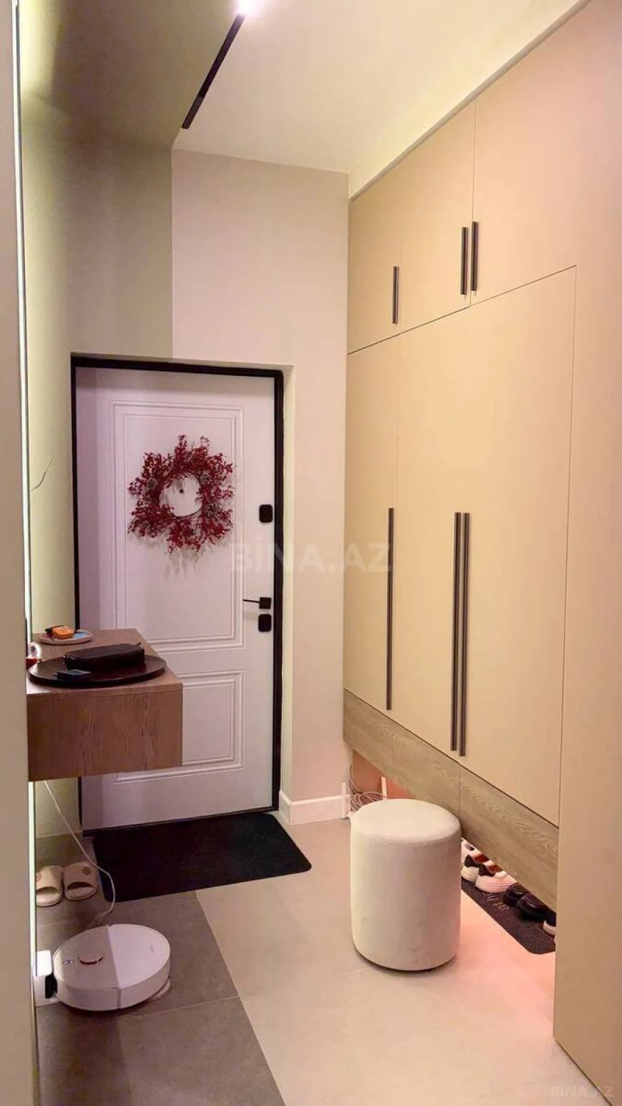 Satılır 3 otaqlı mənzil 95 m²