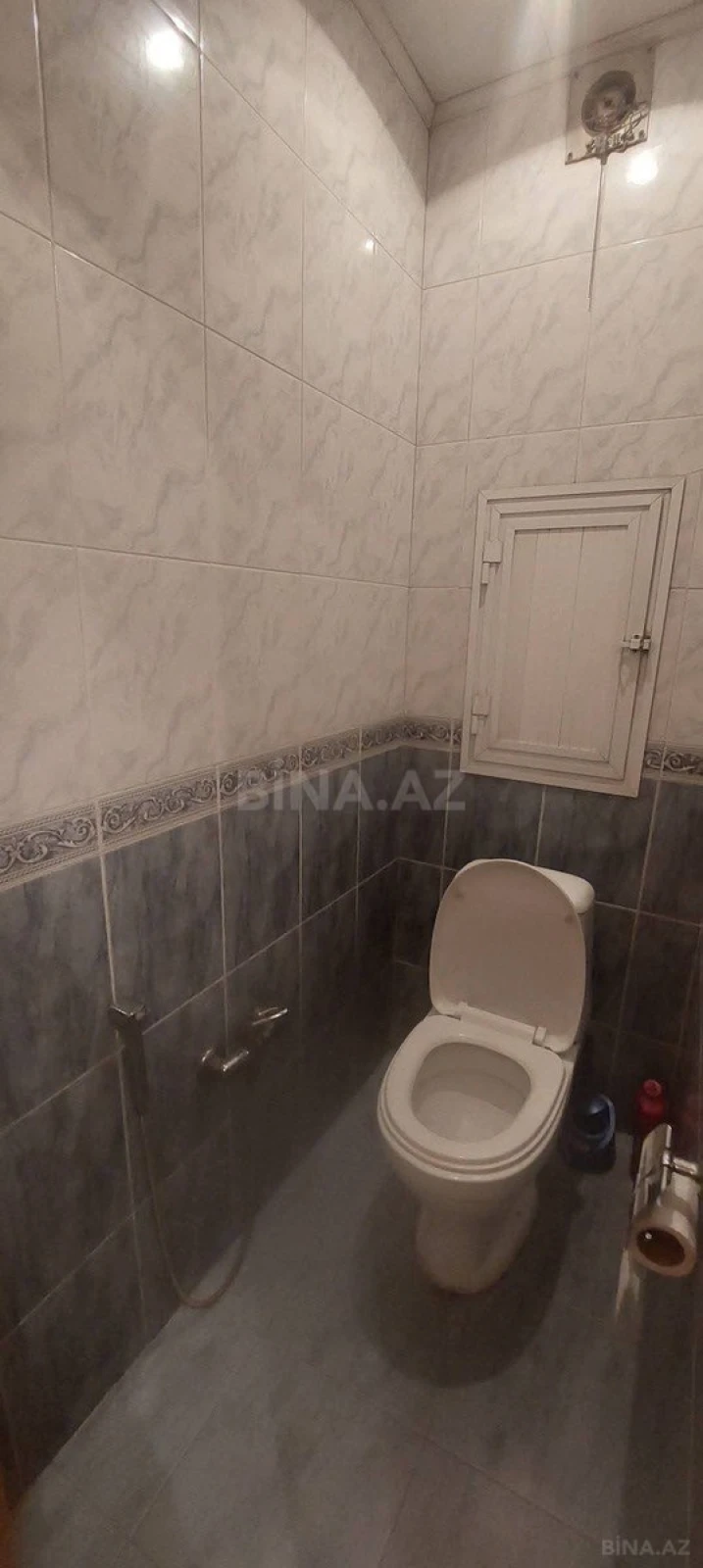 Satılır 4 otaqlı mənzil 120 m²