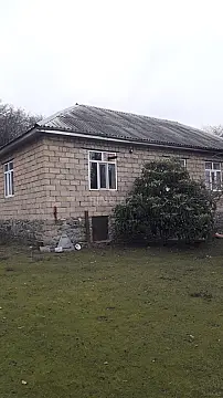 Satılır 4 otaqlı həyət evi 120 m²