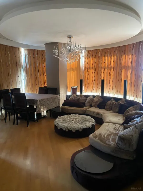 Kirayə verilir 3 otaqlı mənzil 120 m²