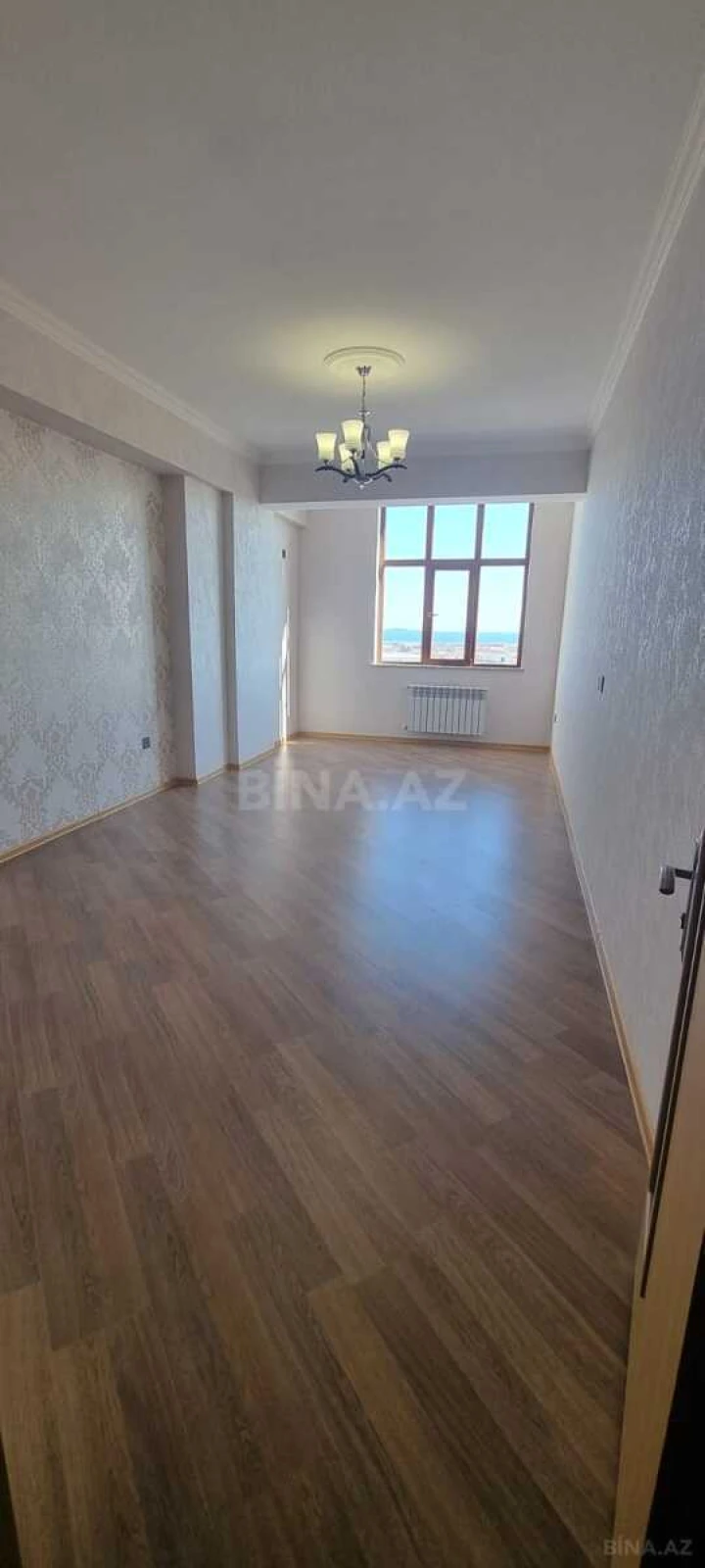 Kirayə verilir 2 otaqlı mənzil 90 m²