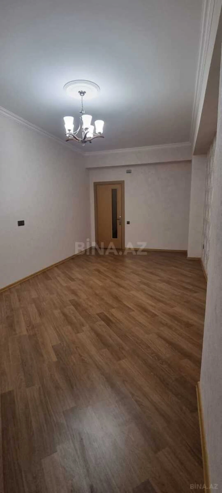 Kirayə verilir 2 otaqlı mənzil 90 m²